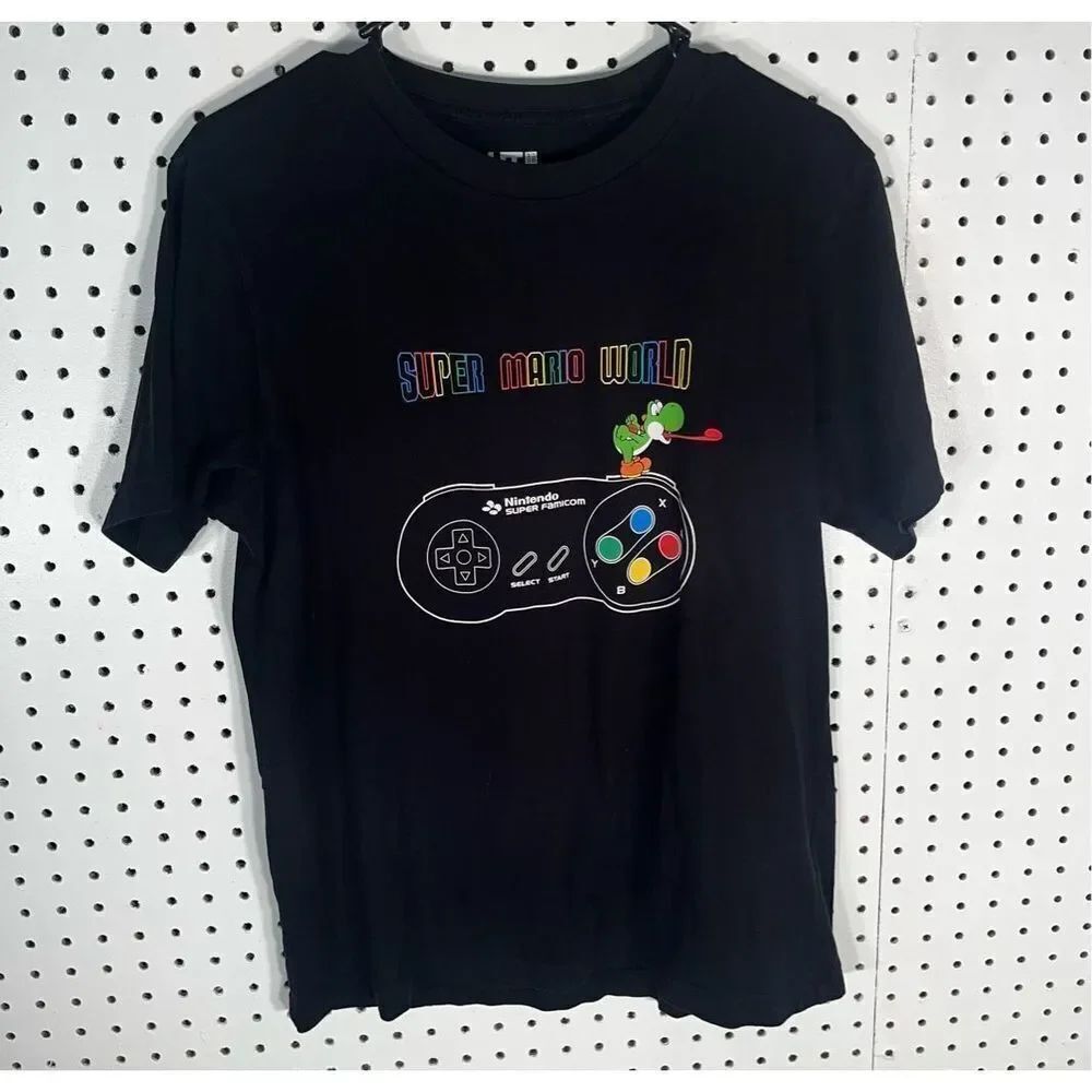 Uniqlo super brothers shirt